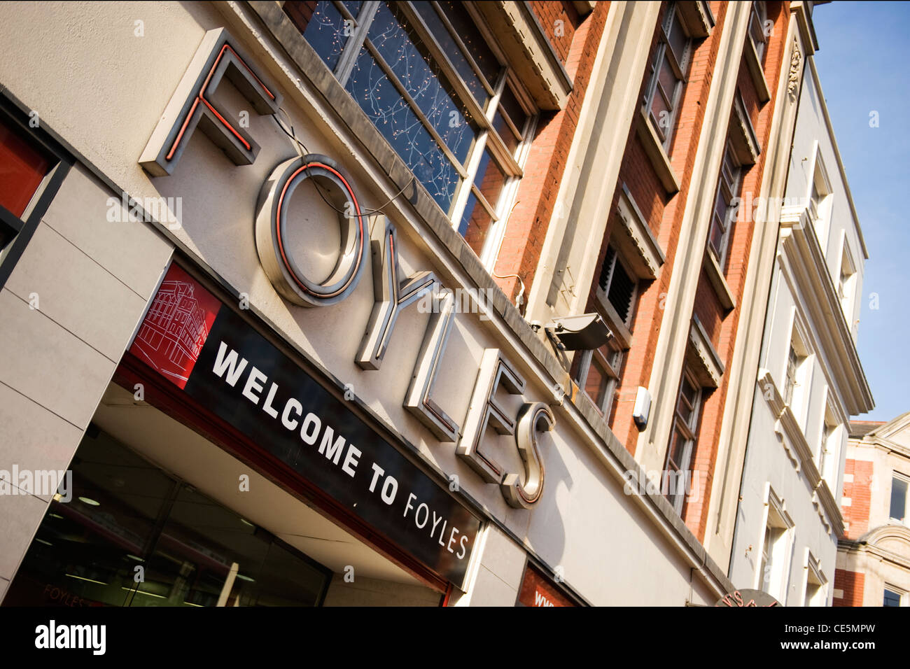 Charing cross road book hires stock photography and images Alamy