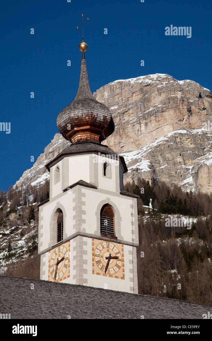Church in front of the Sella massif, Kolfuschg, Colfosco, Gader valley, Val Badia, Alta Badia, Dolomites, South Tyrol, Italy Stock Photo