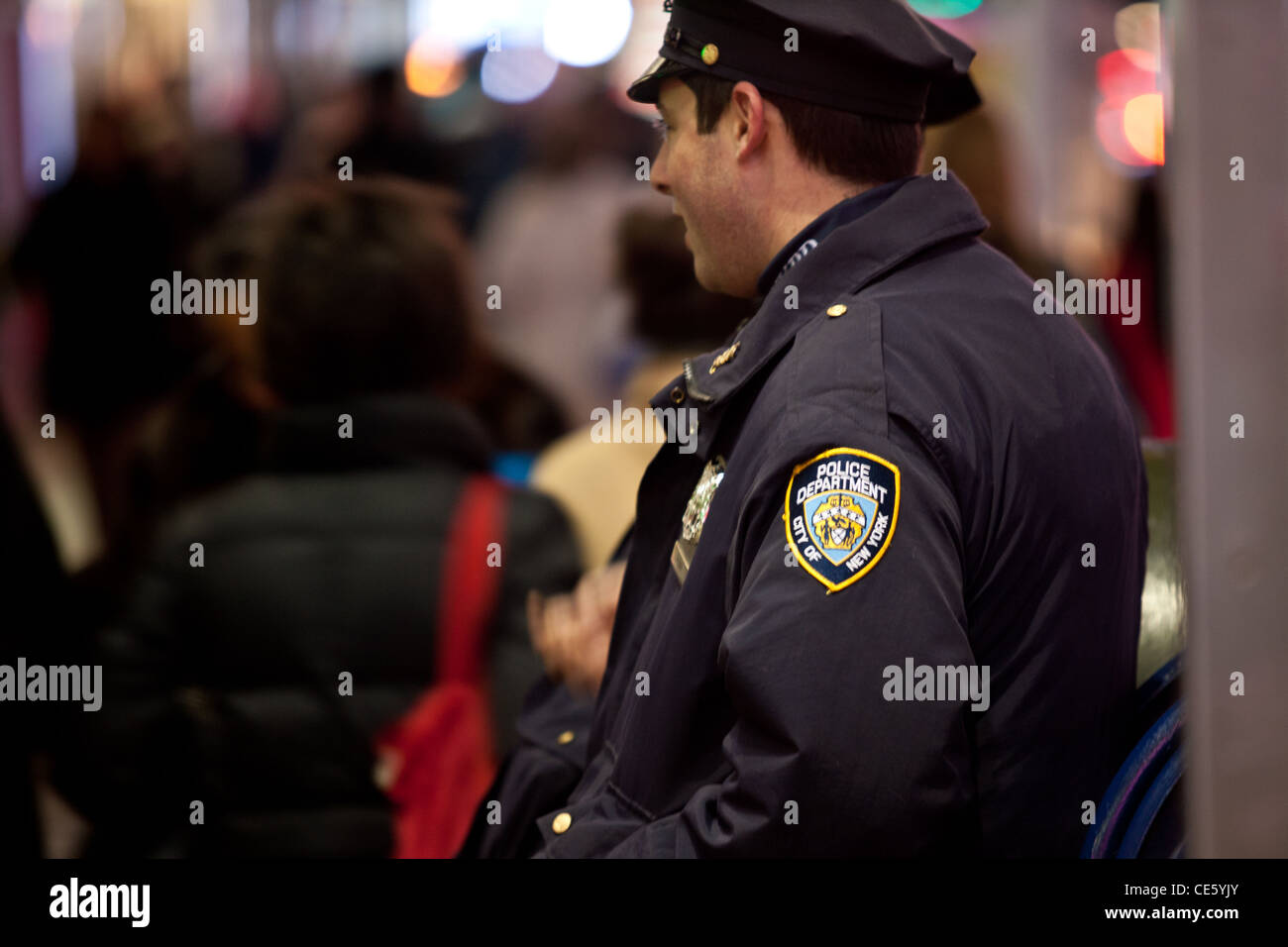 New york city police badge hi-res stock photography and images - Alamy