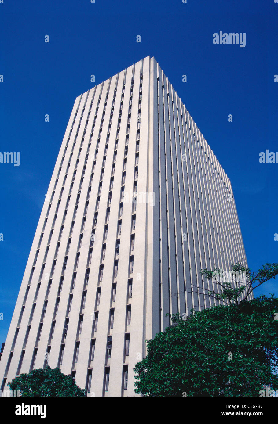 State Bank Bhavan ; Madam Cama Road ; Nariman Point ; Bombay Mumbai
