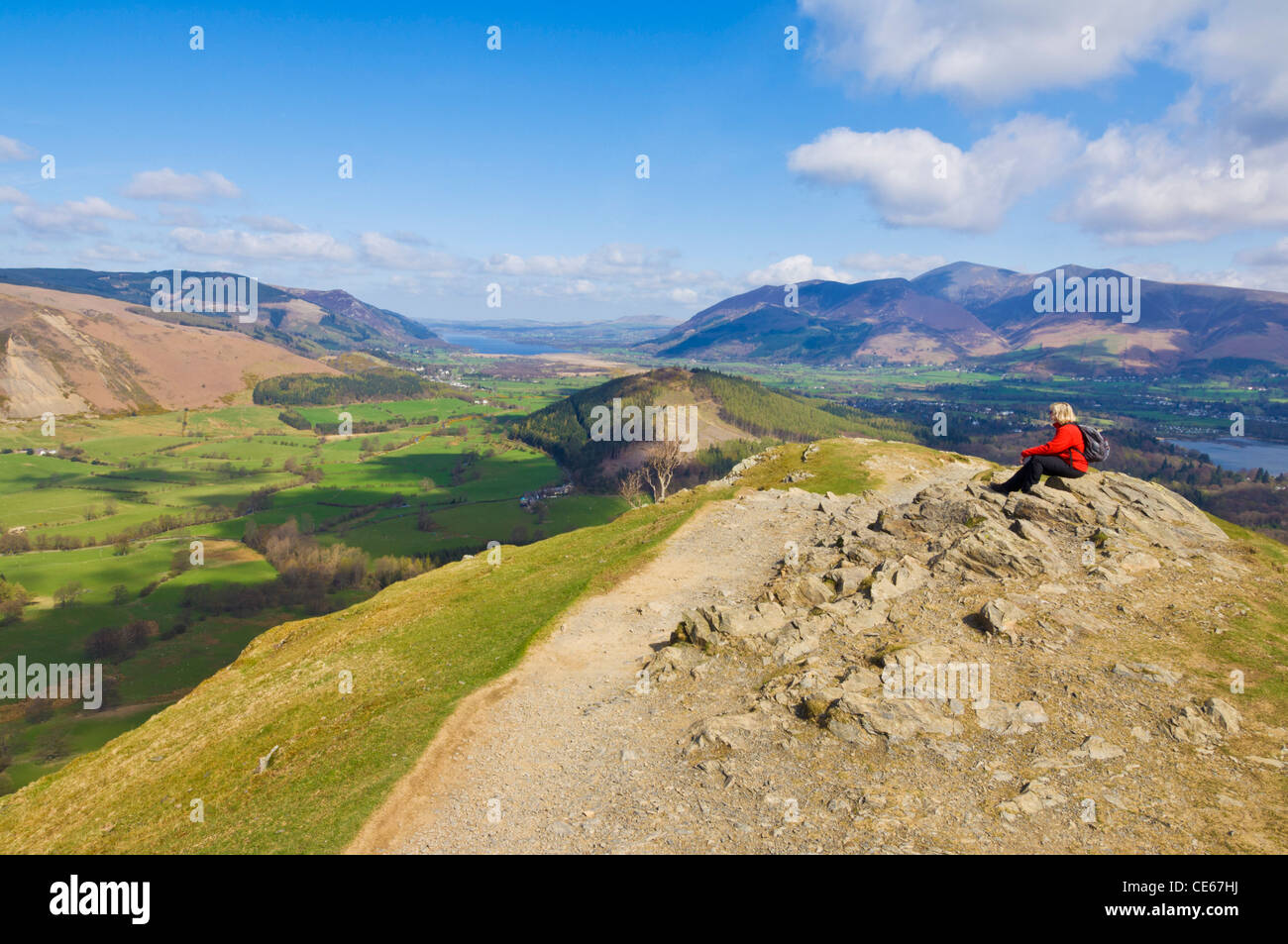 Uk female hiker walker sitting hi-res stock photography and images - Alamy