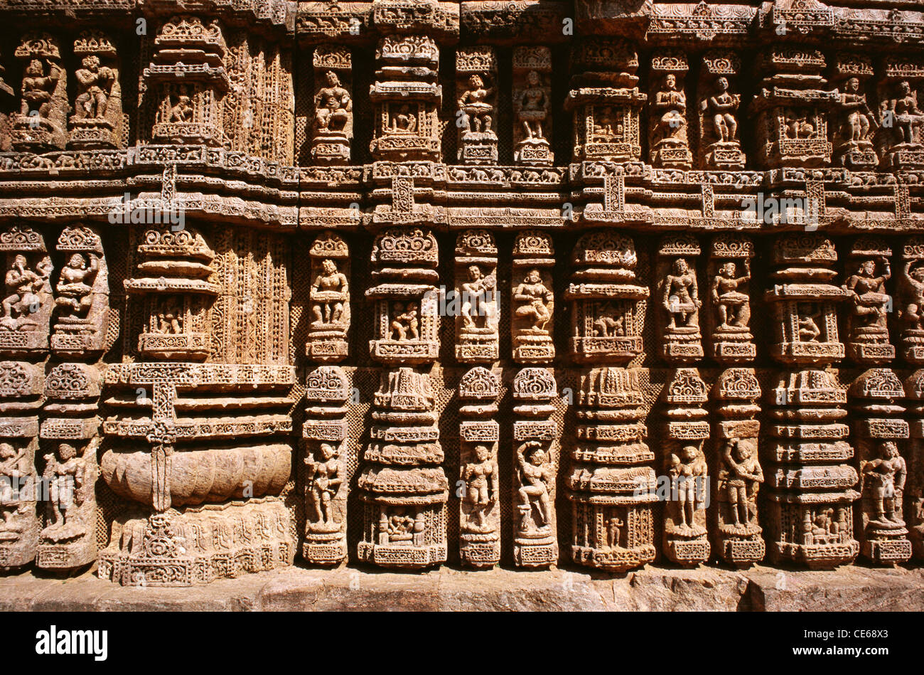 Statues carved on wall of Sun temple of Konarak World Heritage monument ; Konarak ; Orissa ; India Stock Photo