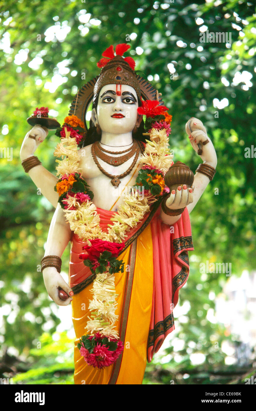 Dhanvantari Hindu God of Ayurveda medicine statue , Avatar of Lord ...