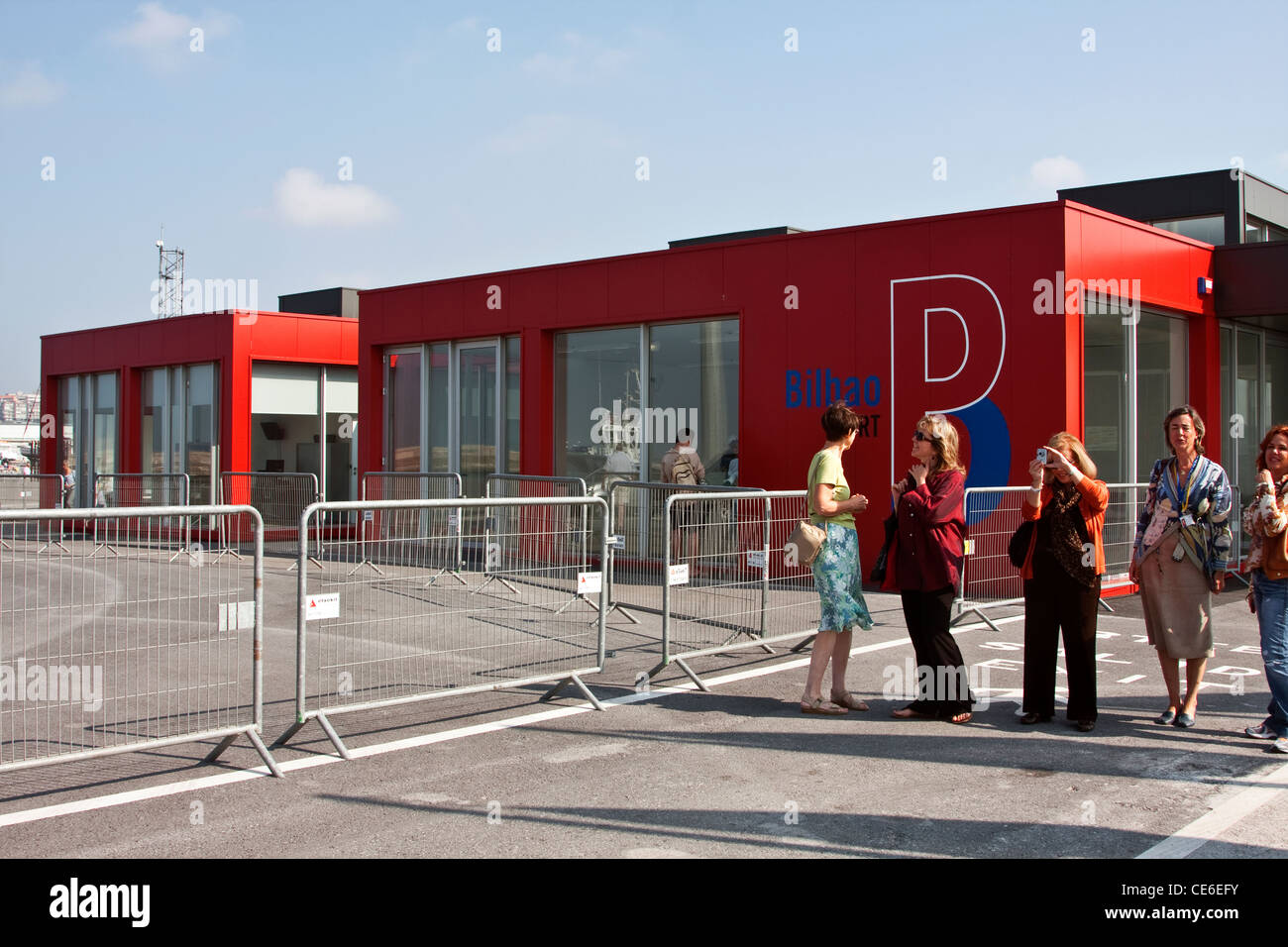 Bilbao cruise terminal hi-res stock photography and images - Alamy