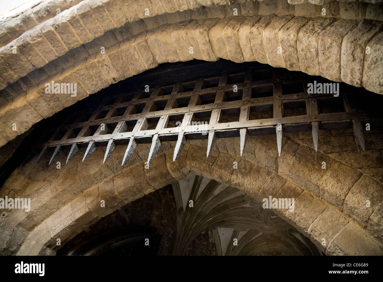 Portcullis / port cullis gate (of the Bloody Tower) at the Tower of London, in London. UK. Stock Photo