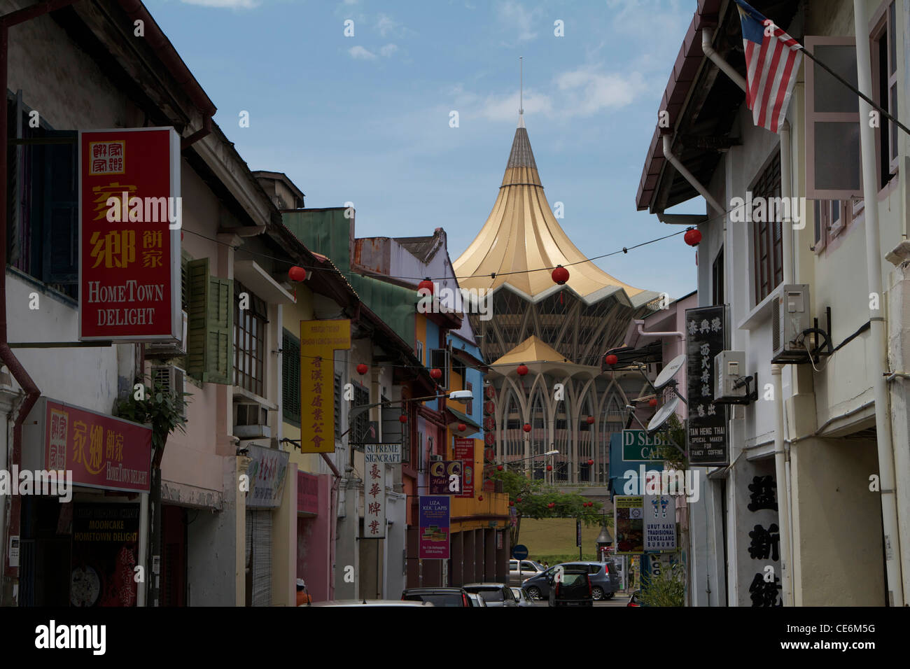 Kuching street with a view on the parliament building Stock Photo