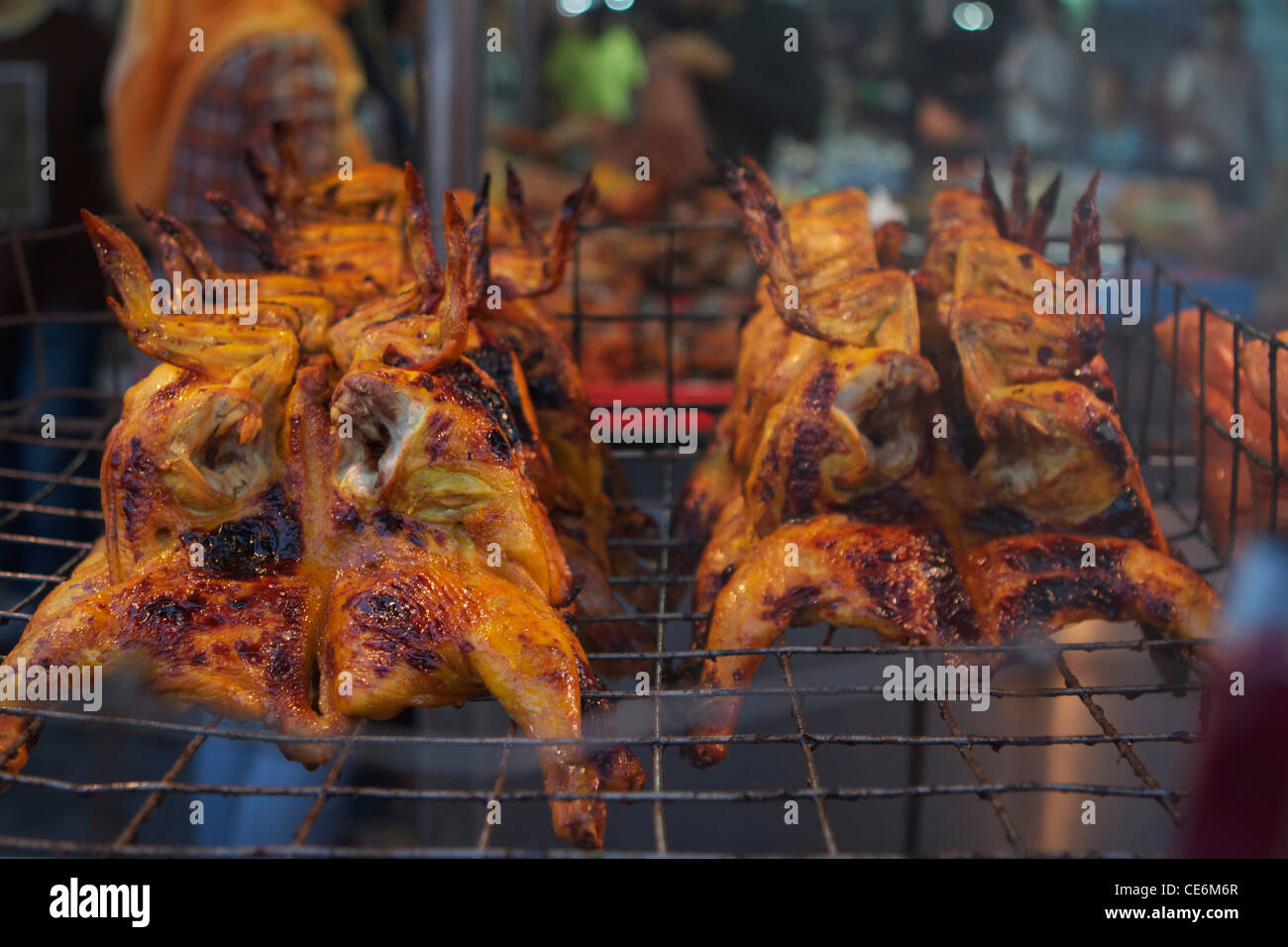 barbecue chicken at the pasar tamu dbku night market, Kuching Stock Photo