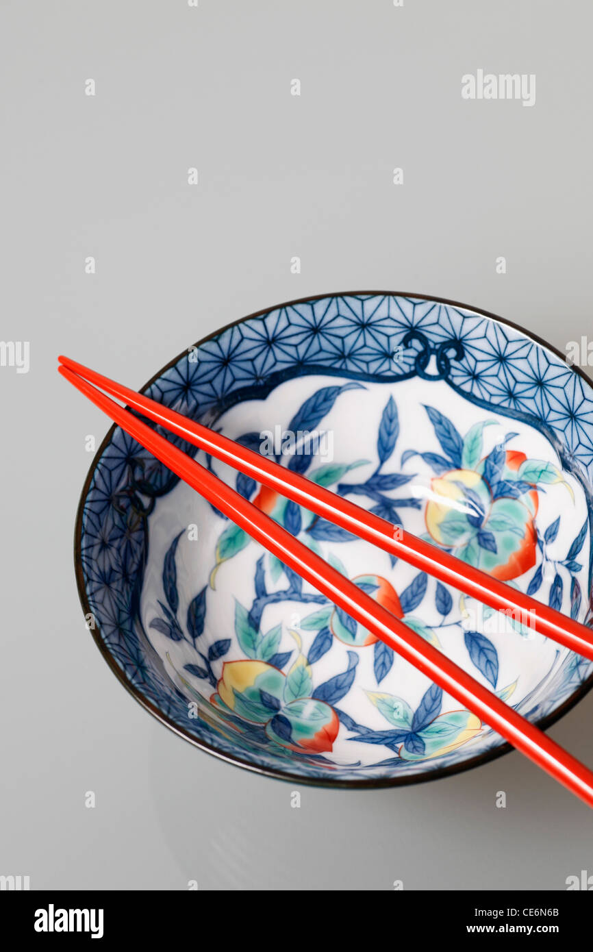 Chinese bowl painting hires stock photography and images Alamy