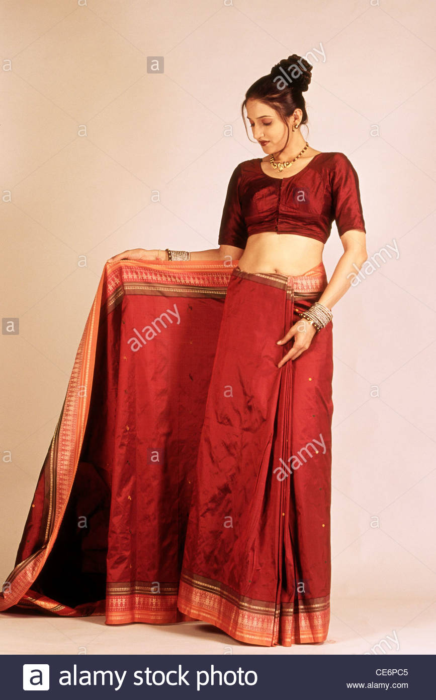 how to wear an indian sari