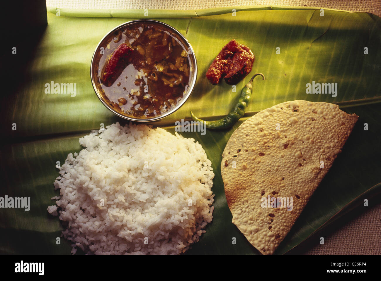 VDA 84987 indian vegetarian meal lunch boiled steamed rice rasam