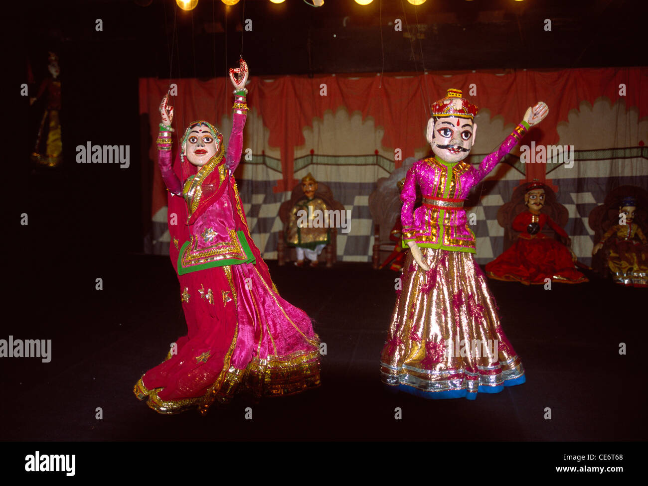 Indian puppet show ; Udaipur ; Rajasthan ; India ; Asia ; Asian ; Indian Stock Photo Alamy