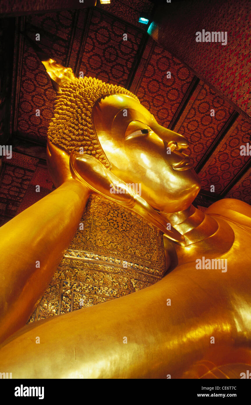 Wat Pho ; Wat Po ;  Reclining Buddha ; Phra Nakhon District ; Bangkok ; Thailand ; Wat Phra Chetuphon Wimon Mangkhalaram Rajwaramahawihan ; Asia Stock Photo