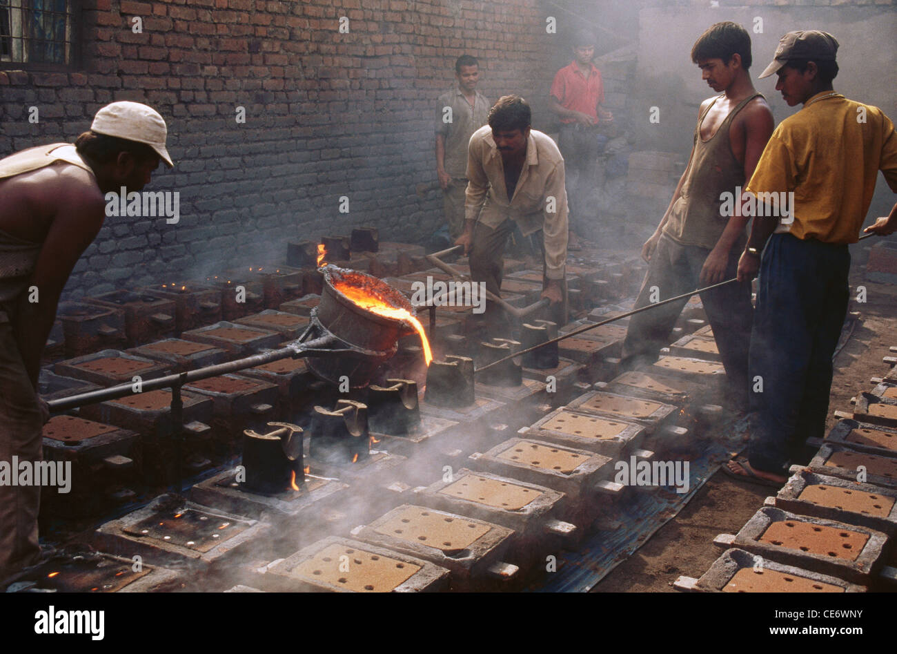 Cast iron foundry hires stock photography and images Alamy