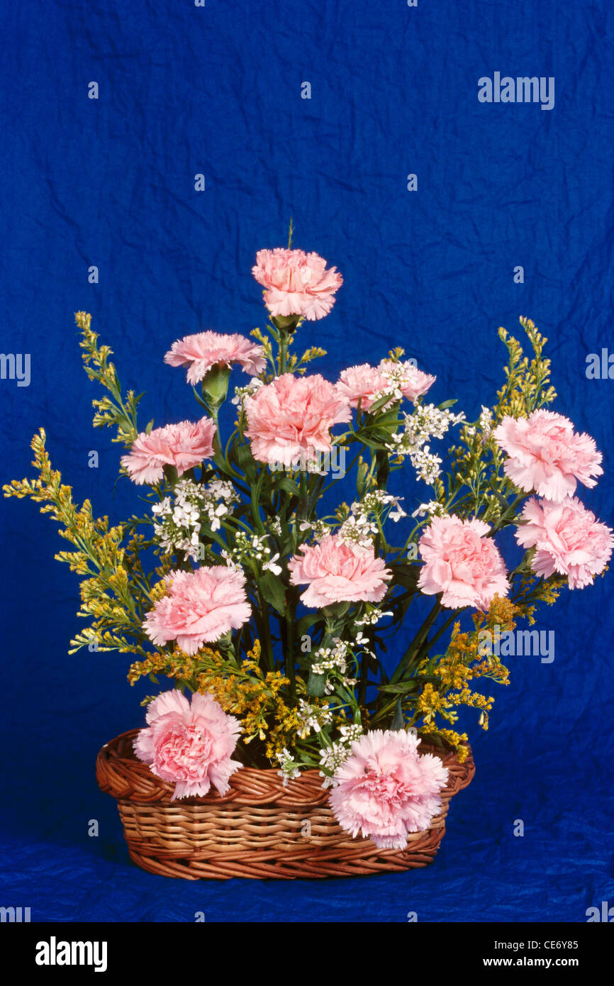 BDR 86338 artificial one dozen pink carnation flowers arrangement in