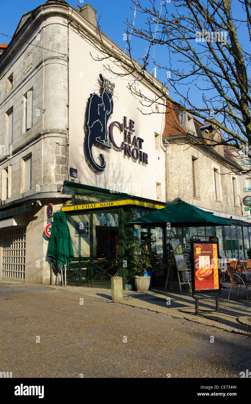 Stock photo of a cafe in angouleme france Stock Photo - Alamy
