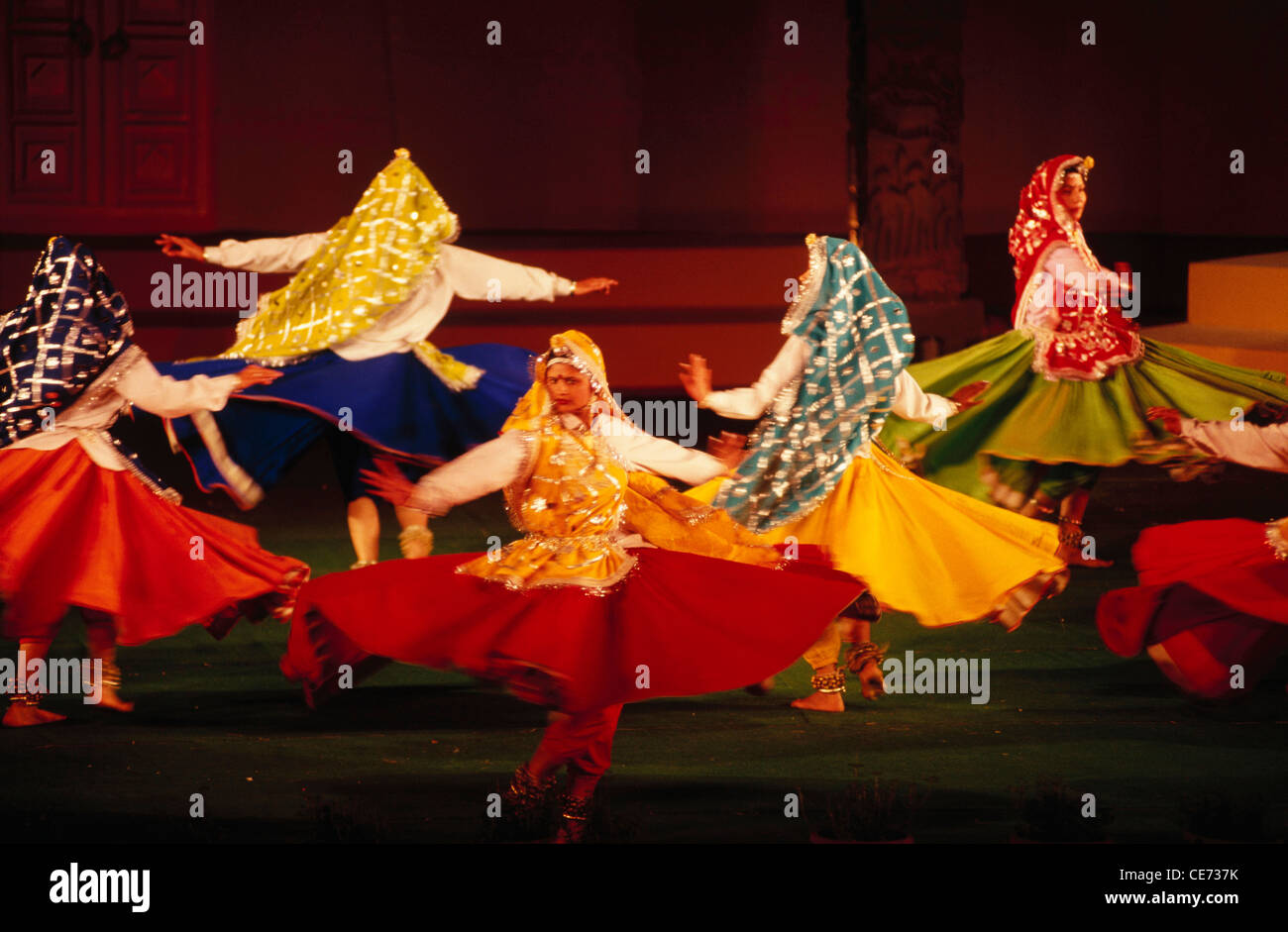 Haryanvi dancers hi res stock photography and images Alamy