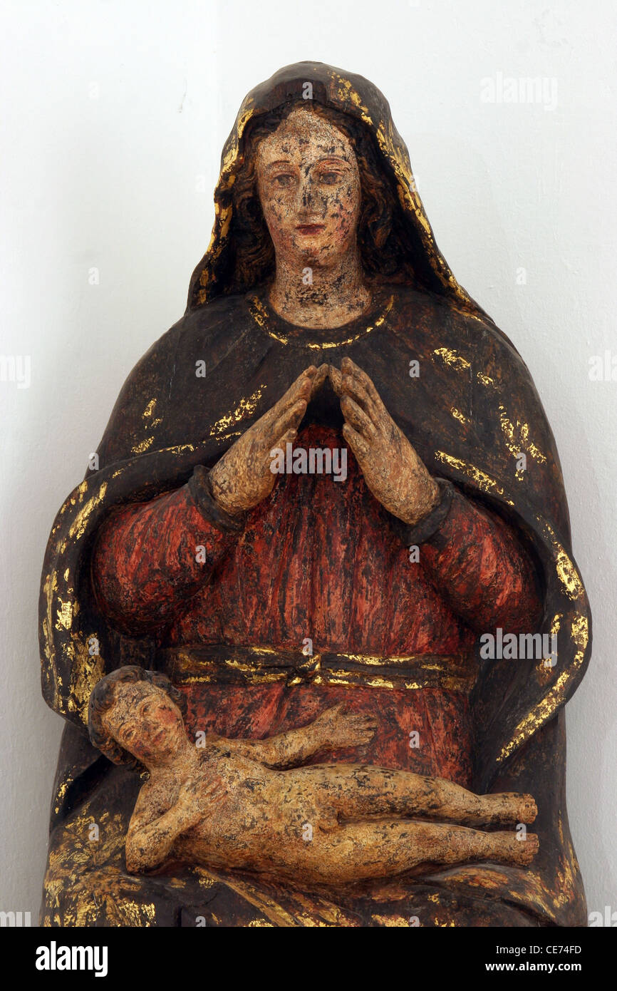 Blessed Virgin Mary with baby Jesus Stock Photo - Alamy