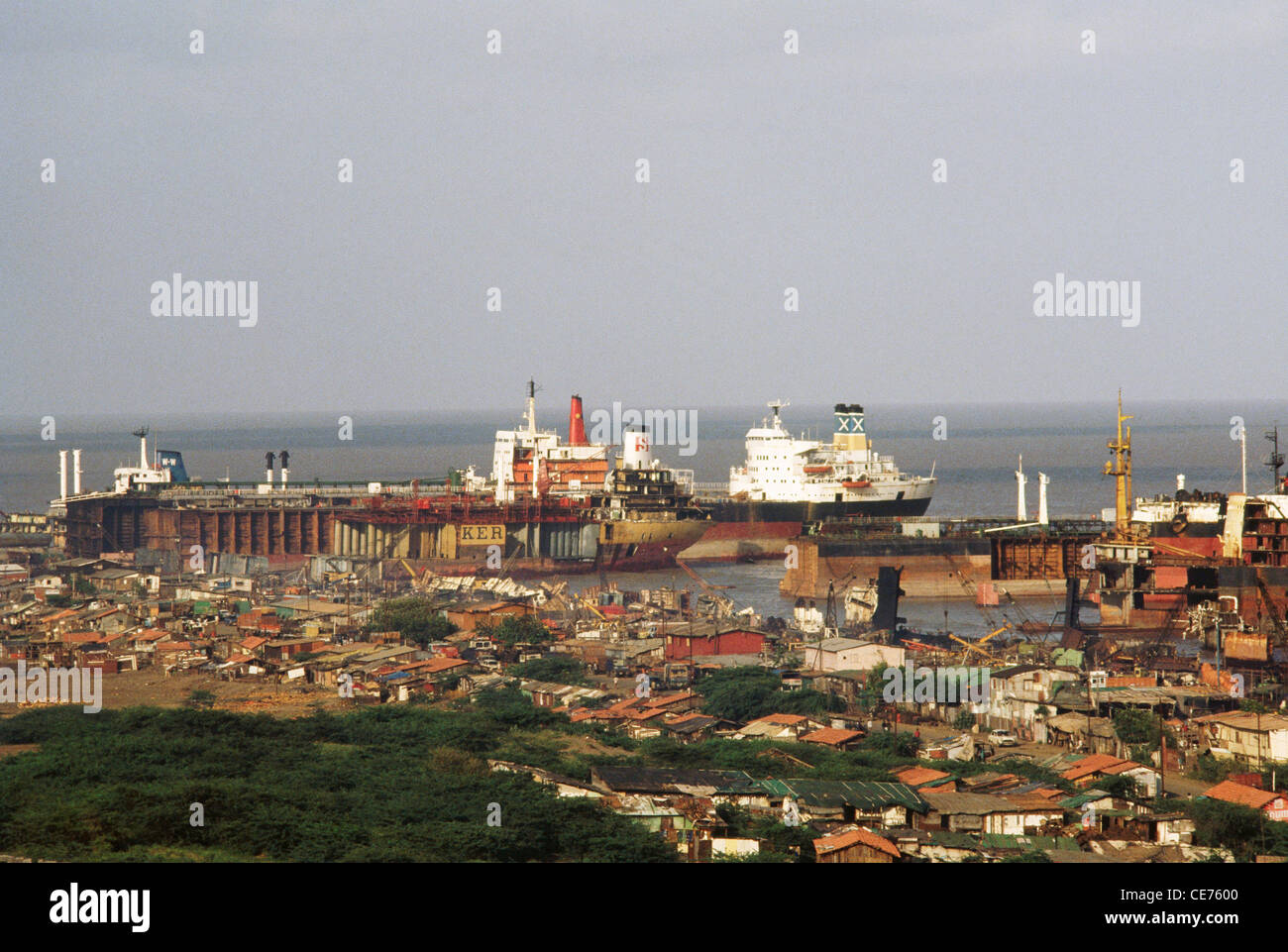 Alang ship breaking scrap yard ; ship graveyard ; Alang ; Bhavnagar ; Gujarat ; India ; Asia ; dpa 83111 rva Stock Photo