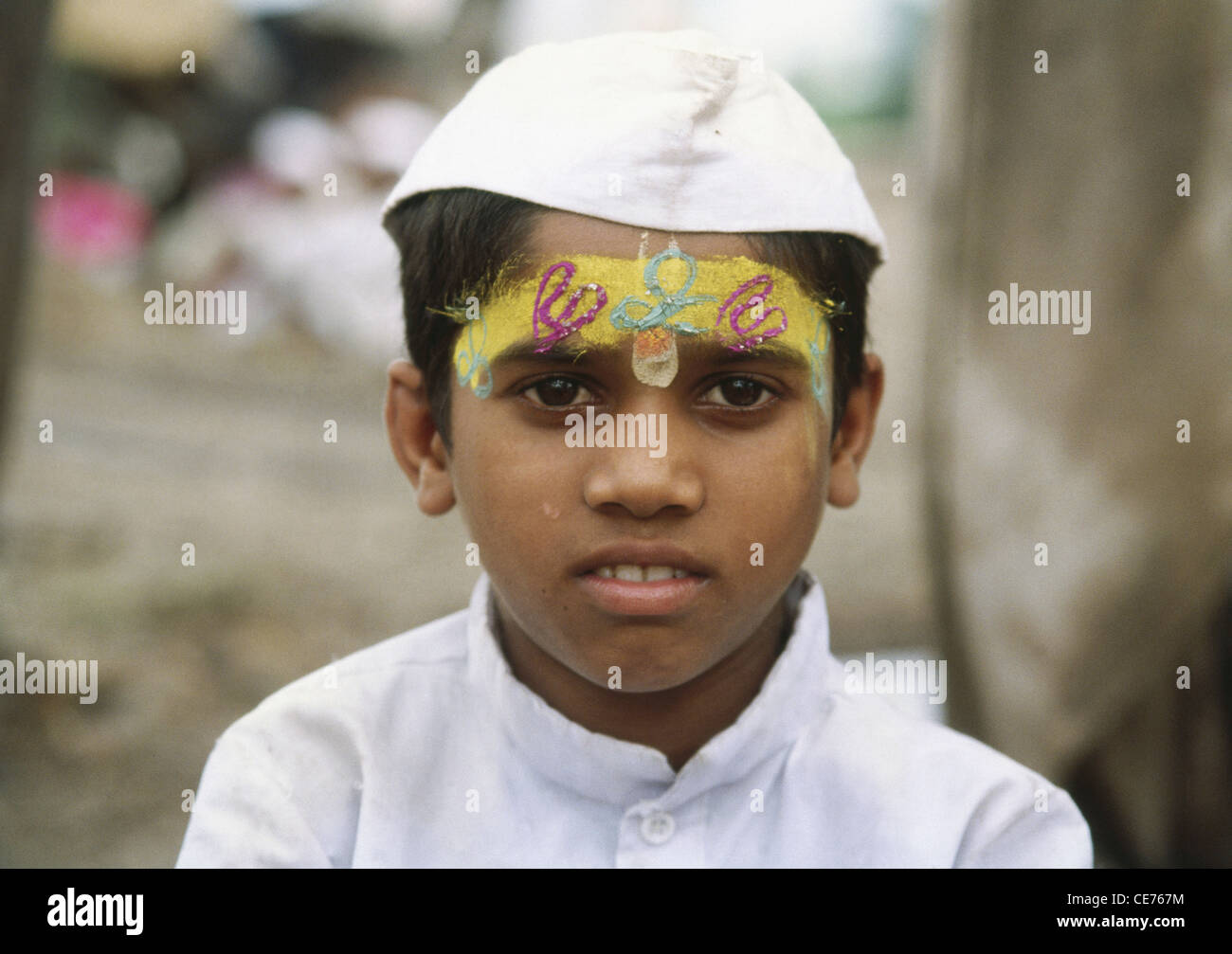 RVA 83161 : an indian boy with nehru cap and festive tikka on head ; maharashtra ; india Stock Photo