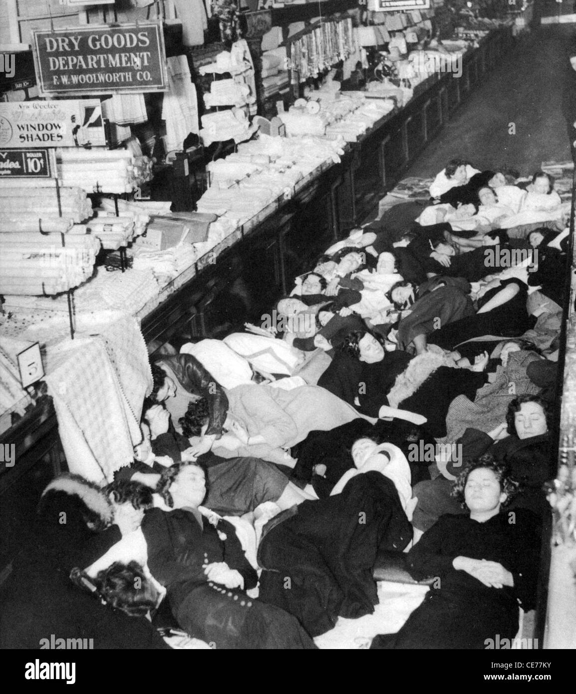 SLEEP-IN STRIKE at Woolworth's store on West 14th Street, New York,in March 1937 in aid of union recognition and 40 hour week Stock Photo