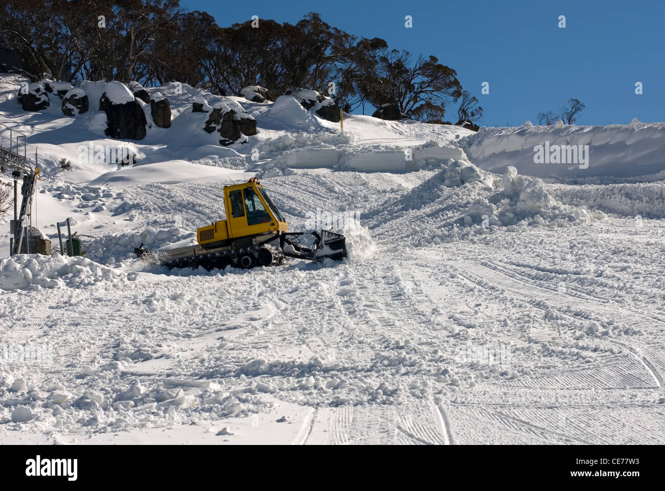 Australia snow machine hires stock photography and images Alamy