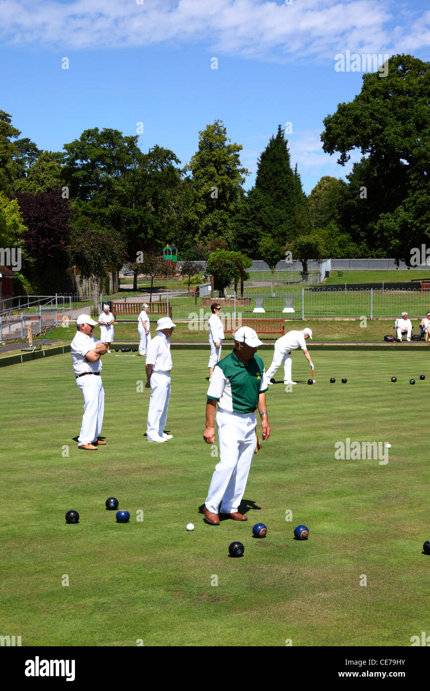 People enjoying a game of bowls , Southborough Common , Tunbridge Wells , Kent , England Stock Photo