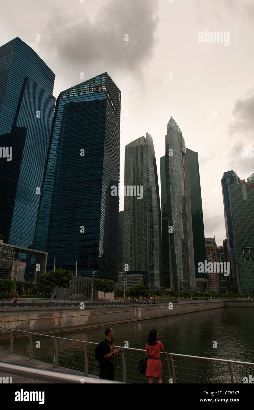 Singapore urban high rises hi-res stock photography and images - Alamy