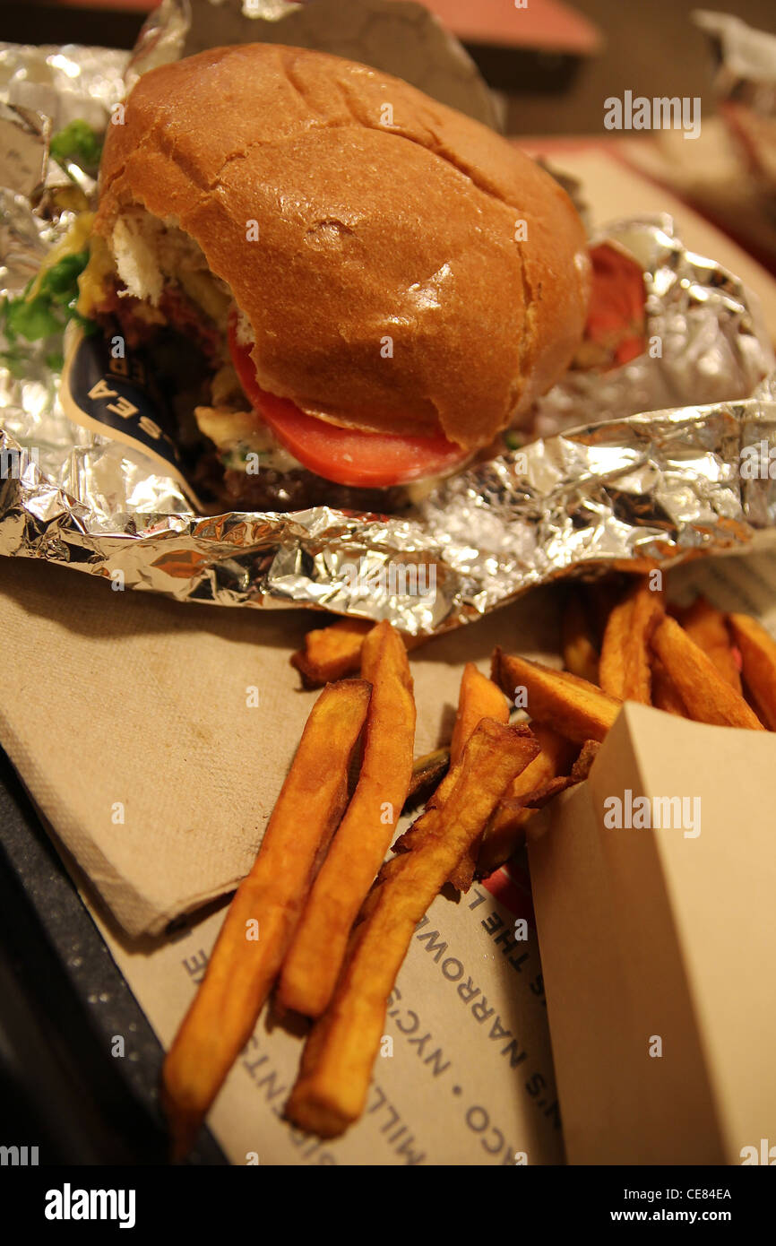 New York Burger Company fries and burger, New York City Stock Photo