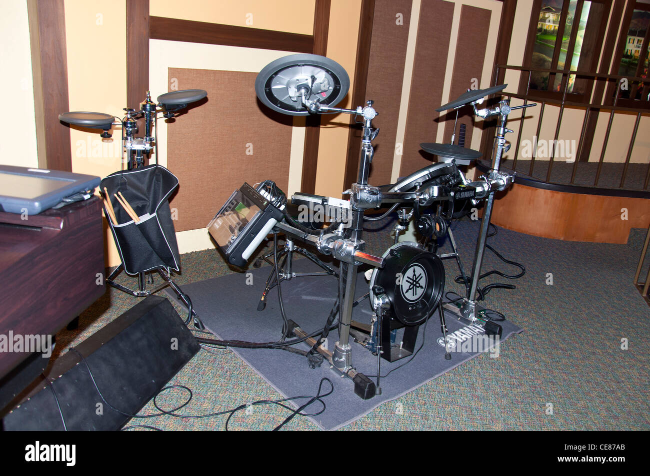 Electronic percussion instruments Stock Photo Alamy