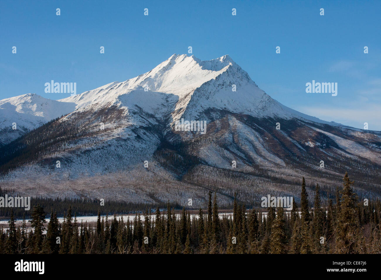 Scenic snowy winter mountainous landscape in Brooks Range, North Slope, Alaska in October Stock Photo