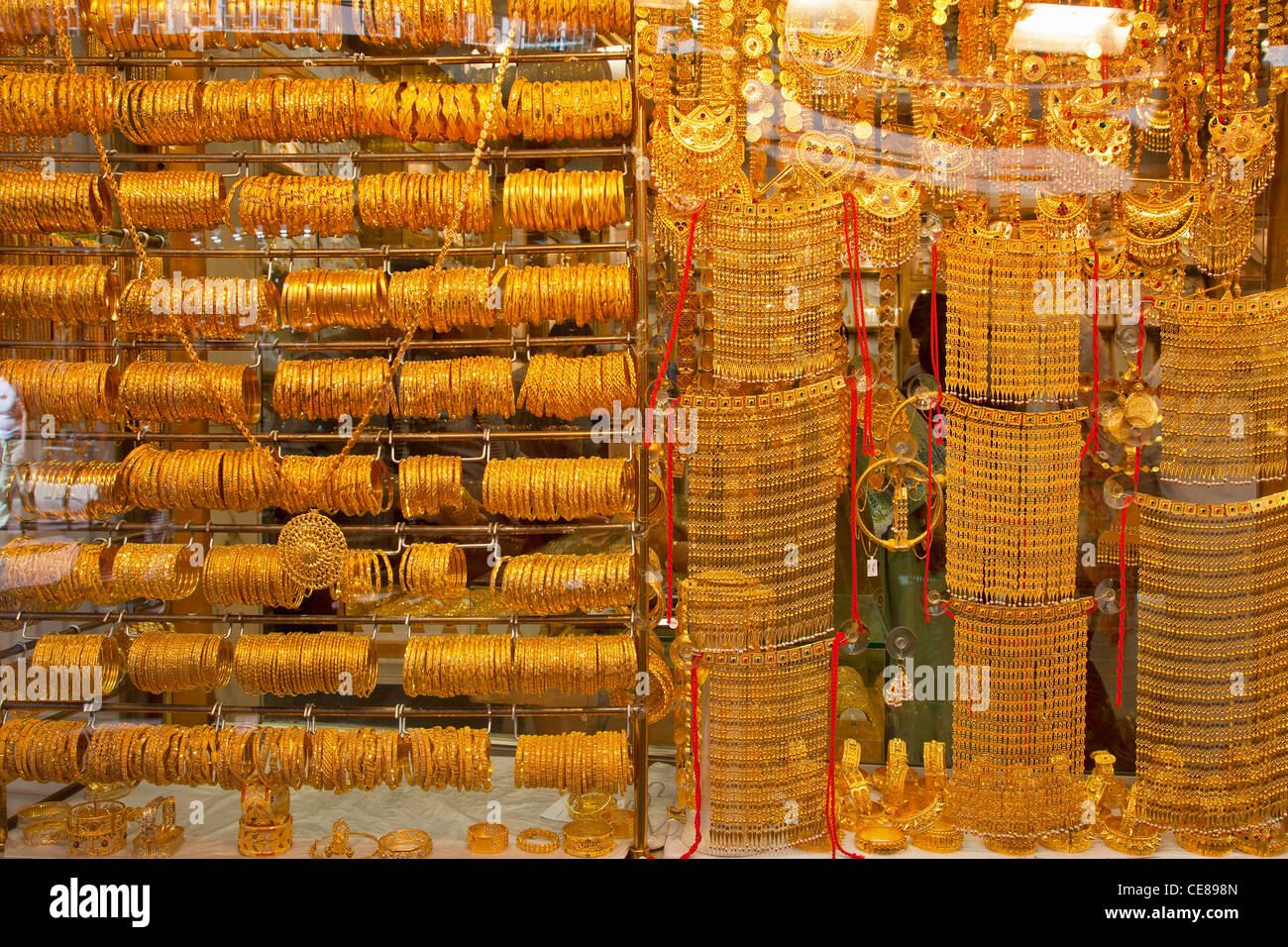 Asia, Arabia, Dubai Emirate, Dubai, Deira, Jewelry store in Dubai's Gold Souk Stock Photo