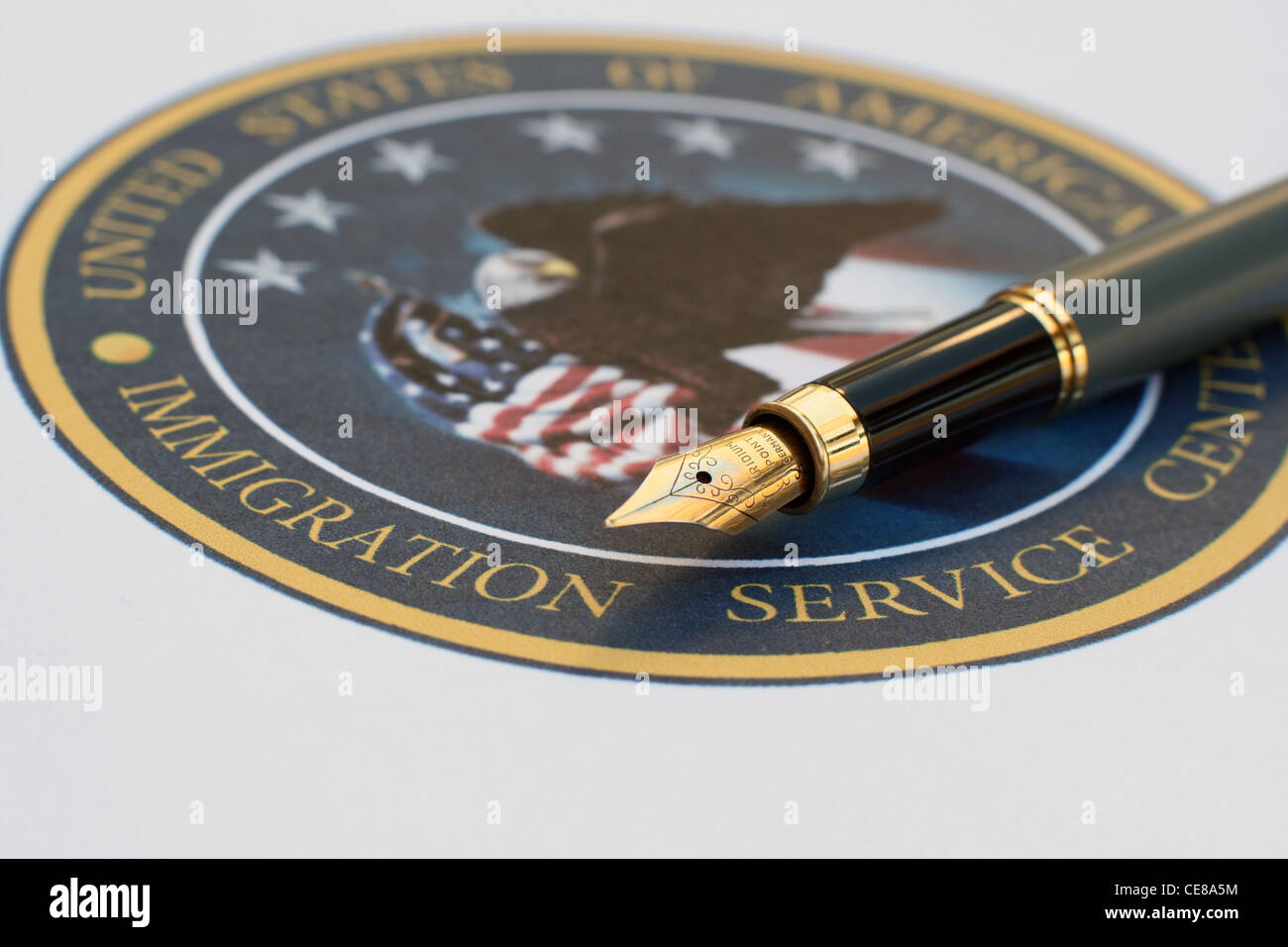 U s citizenship and immigration service hi-res stock photography and ...