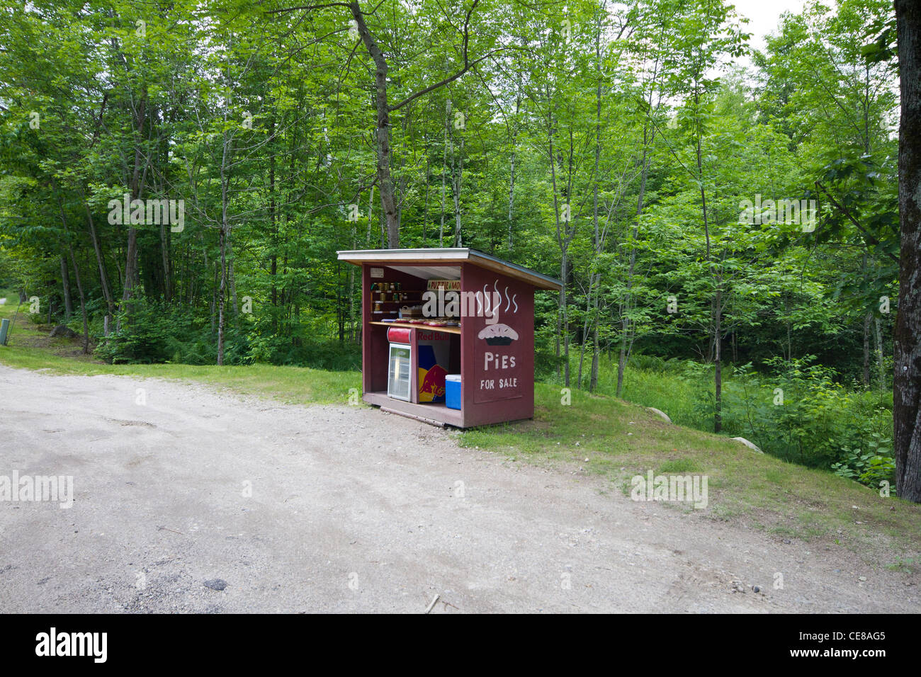 Food booth along a Bear River Road (Rt. 26) in Newry, Maine near Grafton Notch State Park Stock Photo