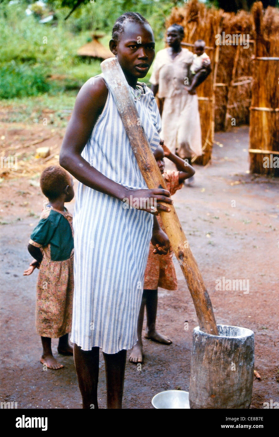 Southern sudan village hi-res stock photography and images - Alamy