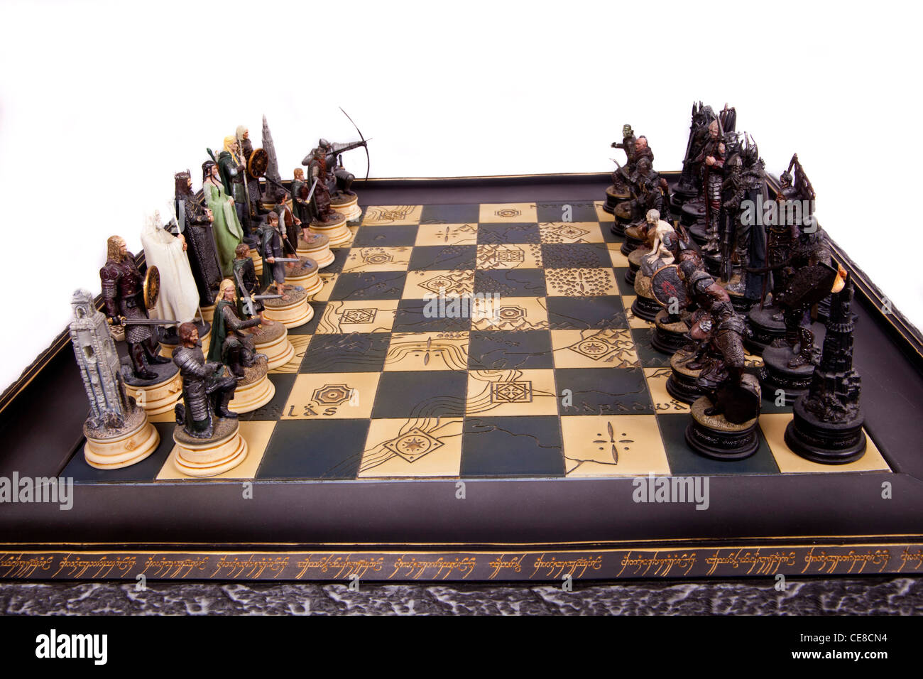 Lord Rings Chess Set Figures High Resolution Stock Photography and Images -  Alamy