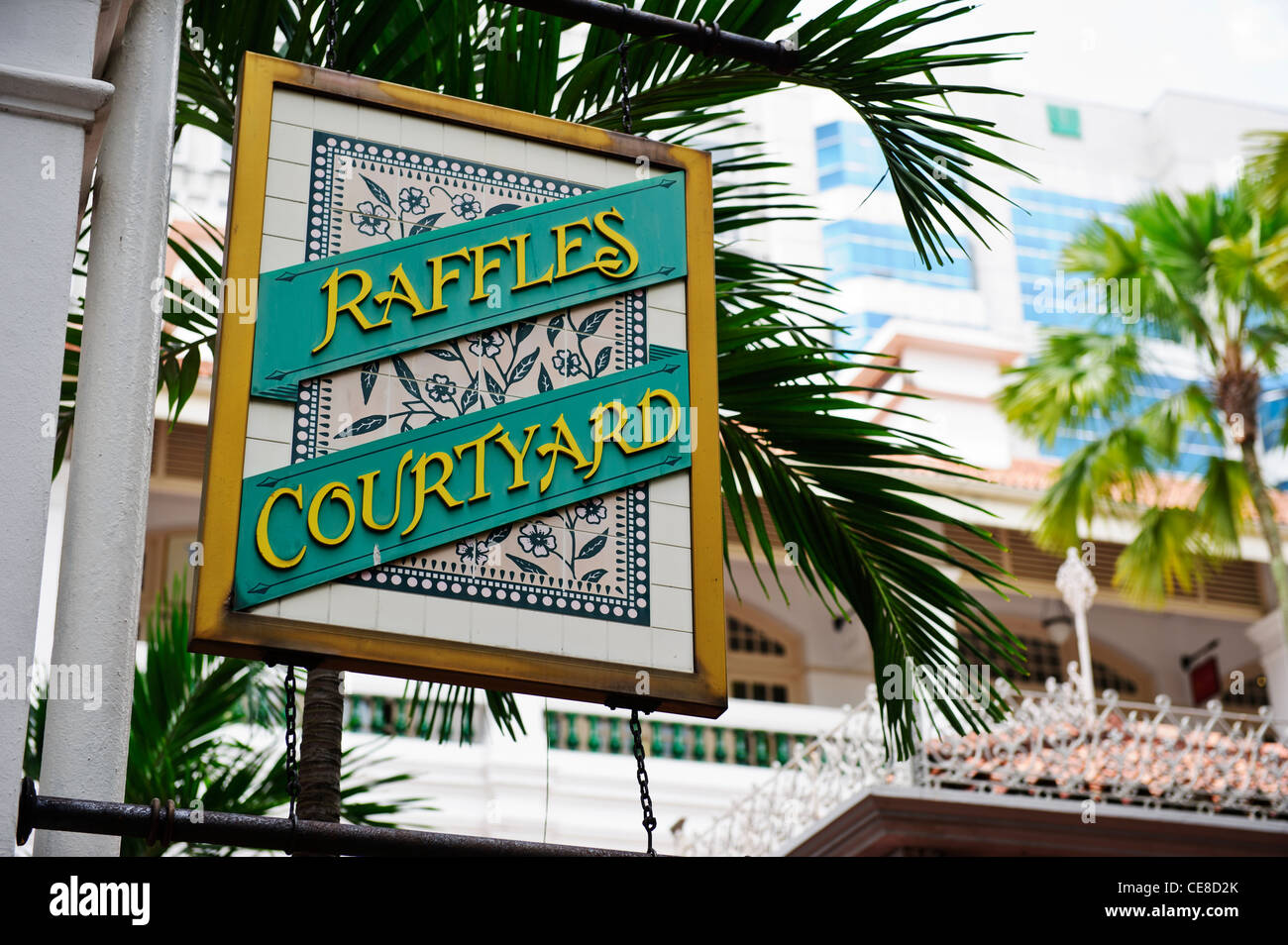 Raffles Courtyard sign, Raffles Hotel, Singapore Stock Photo - Alamy