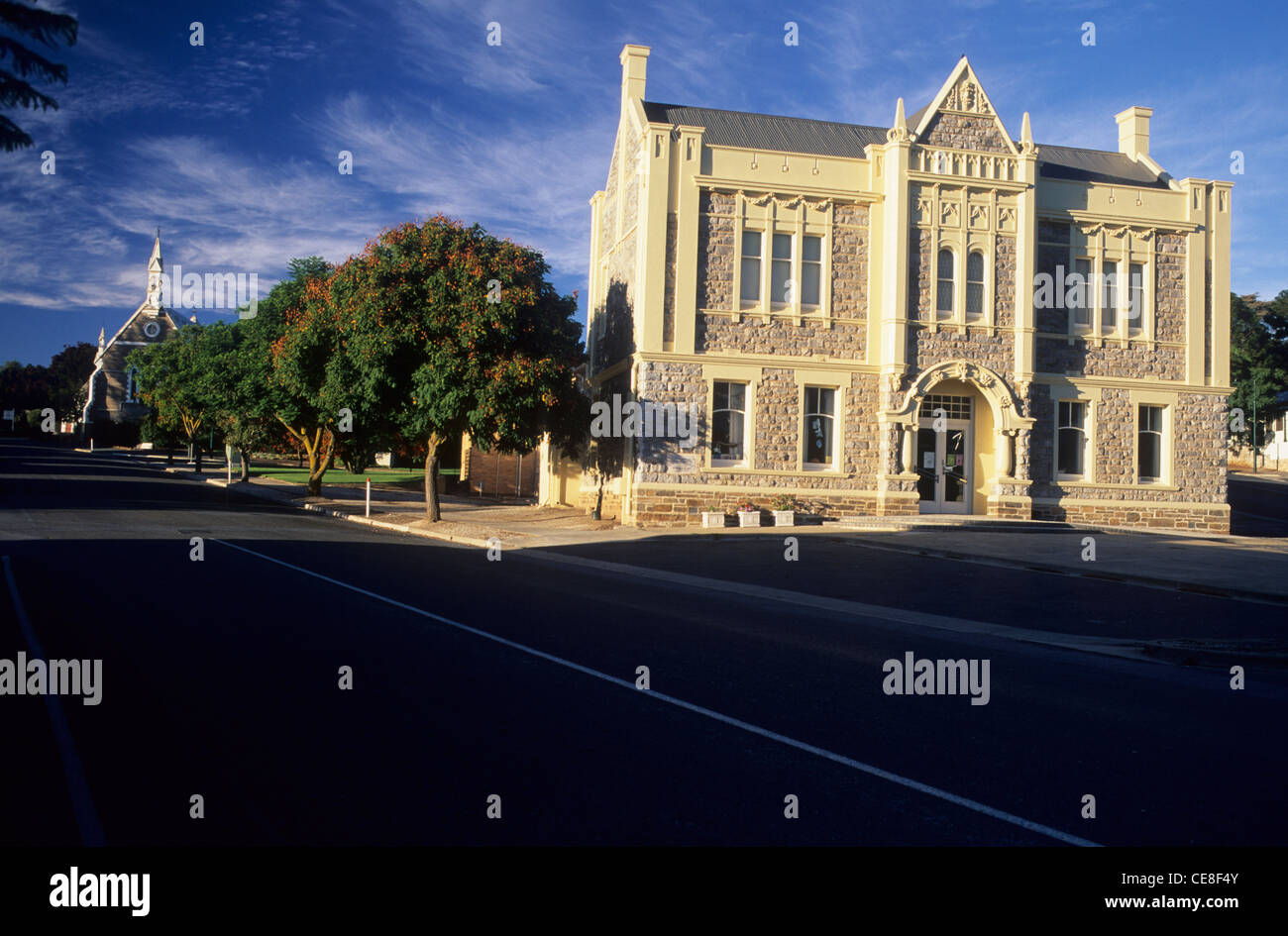 Australia, SA, Barrosa valley, Angaston, the town hall and square Stock ...