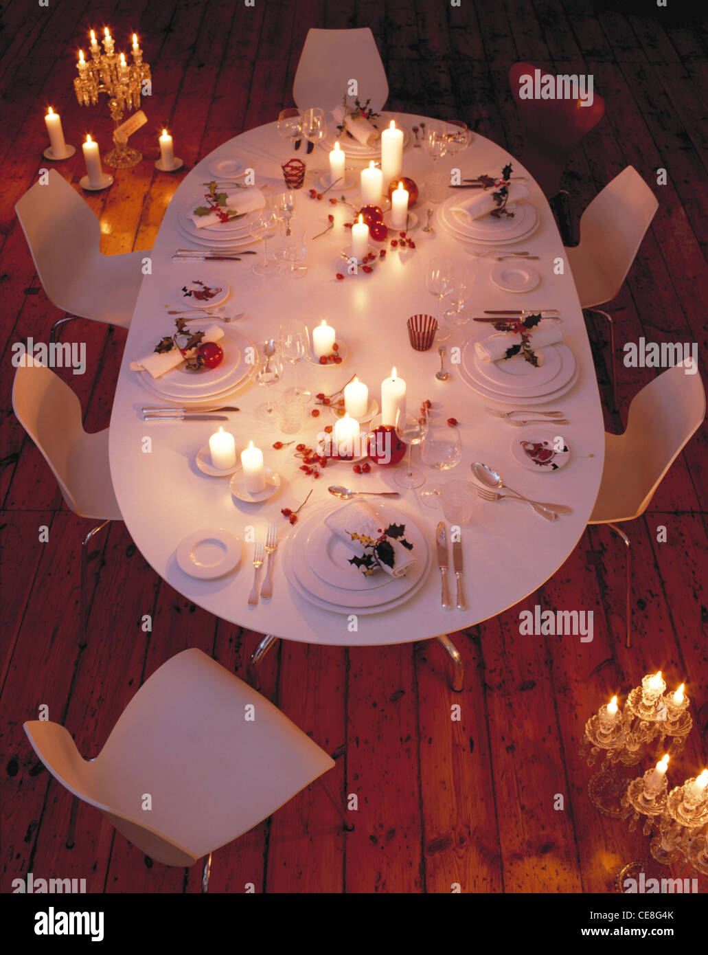 Stil: Decorated christmas table Stock Photo