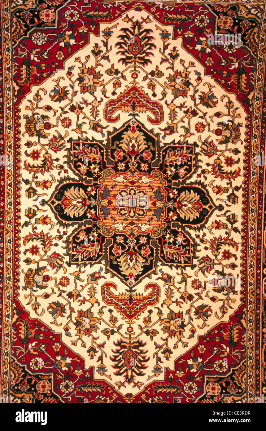 Indian Kashmiri handicraft hand made Carpet Srinagar Kashmir India