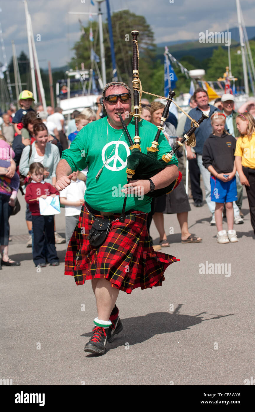 Funny kilt hi-res stock photography and images - Alamy Funny kilt hi-res stock photography and images - Alamy