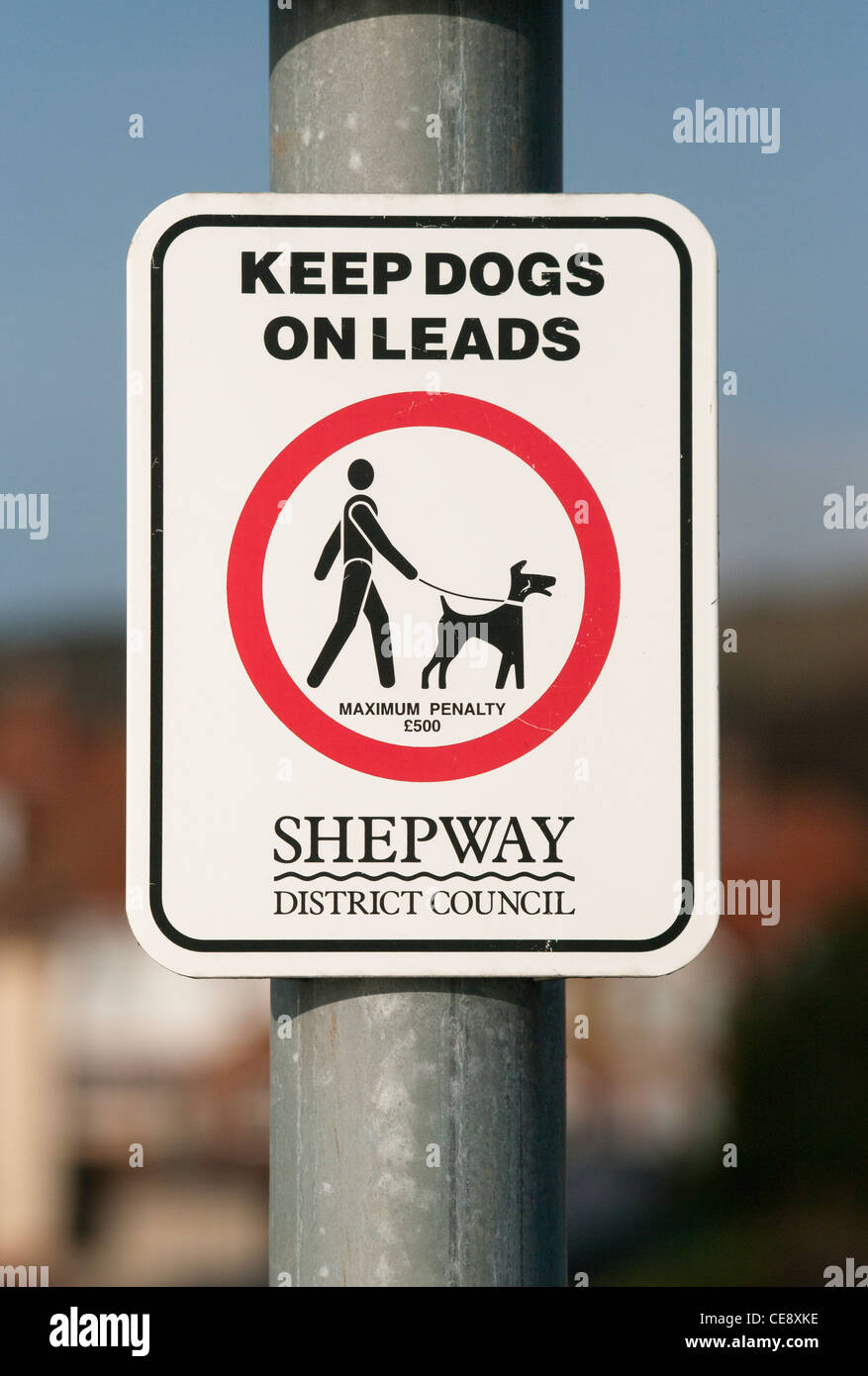 Keep Dogs On Lead Sign Shepway District Council UK Signs Stock Photo