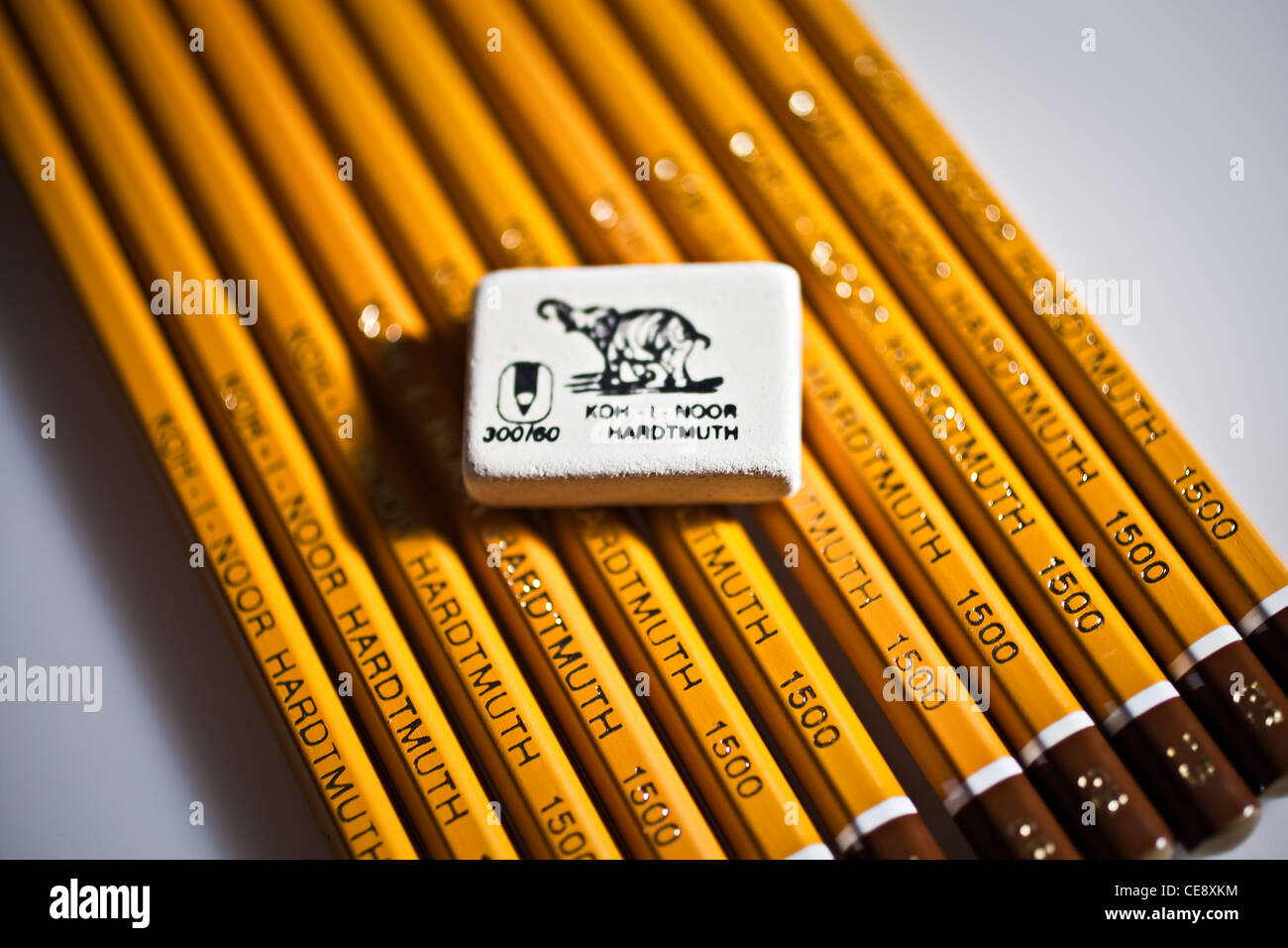 Чешские карандаши простые
