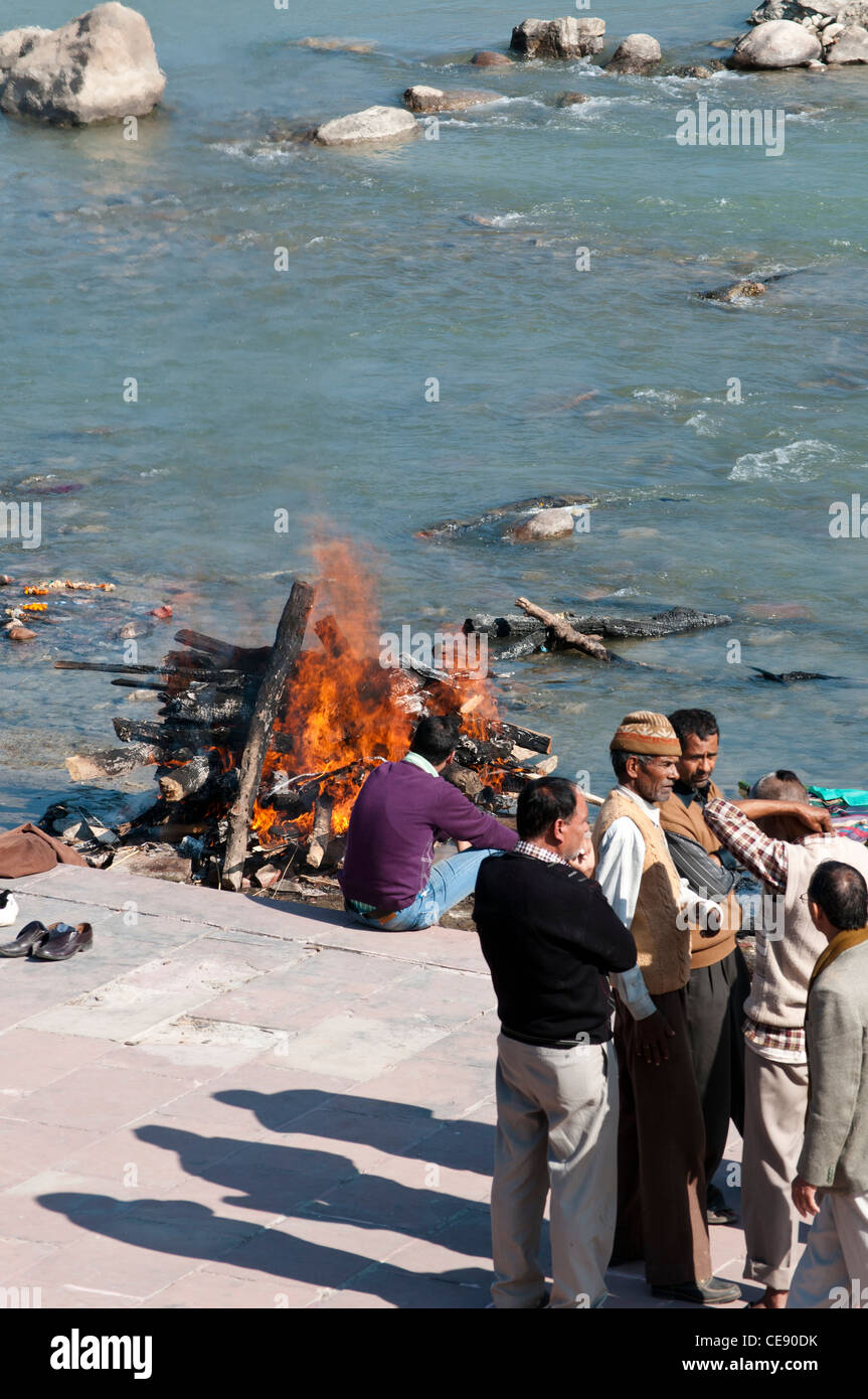 Funeral pyre on the Ganges river, Rishikesh, Uttarakhand, India Stock Photo Alamy