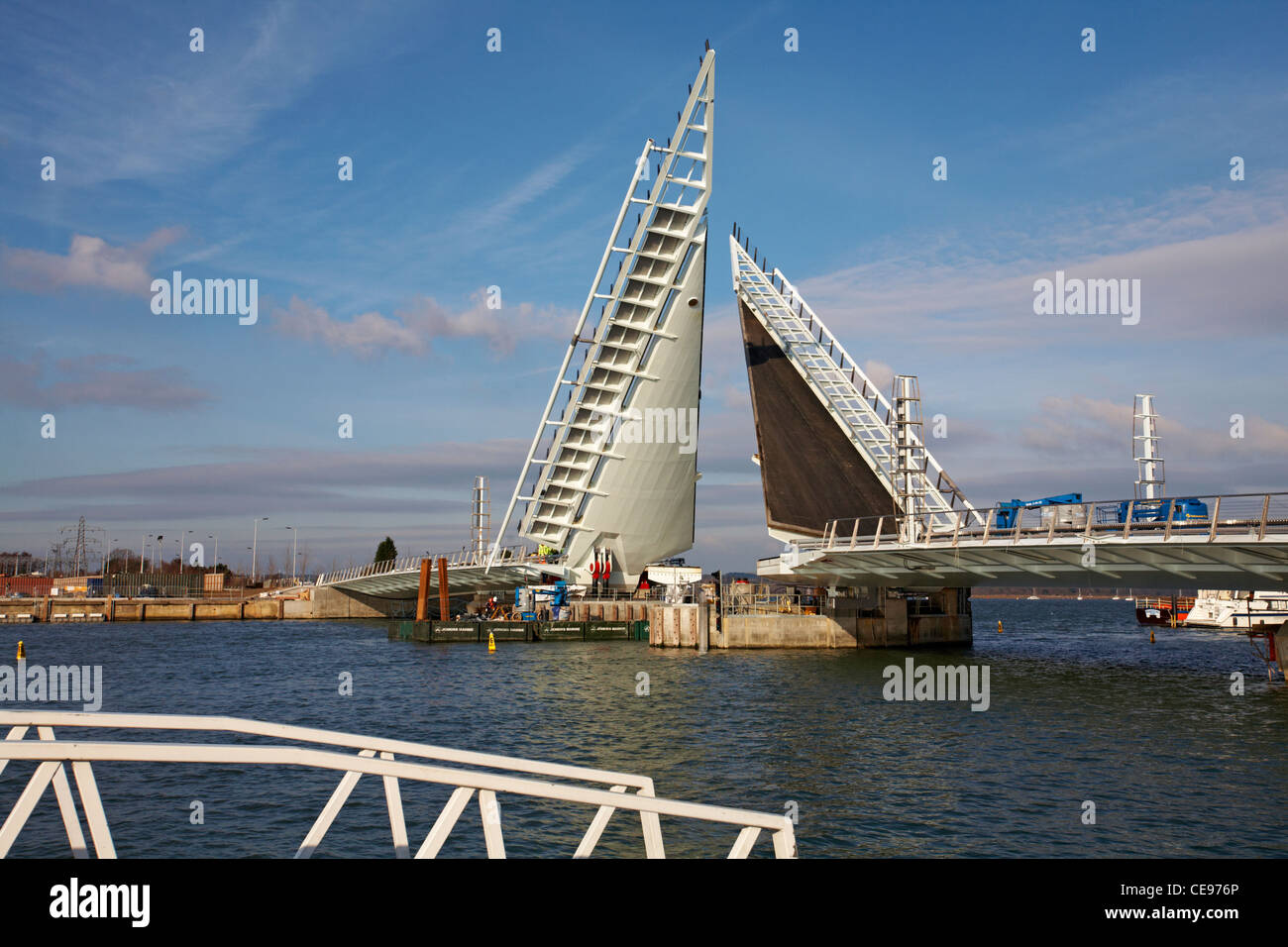 Opening double bascule bridge hires stock photography and images Alamy