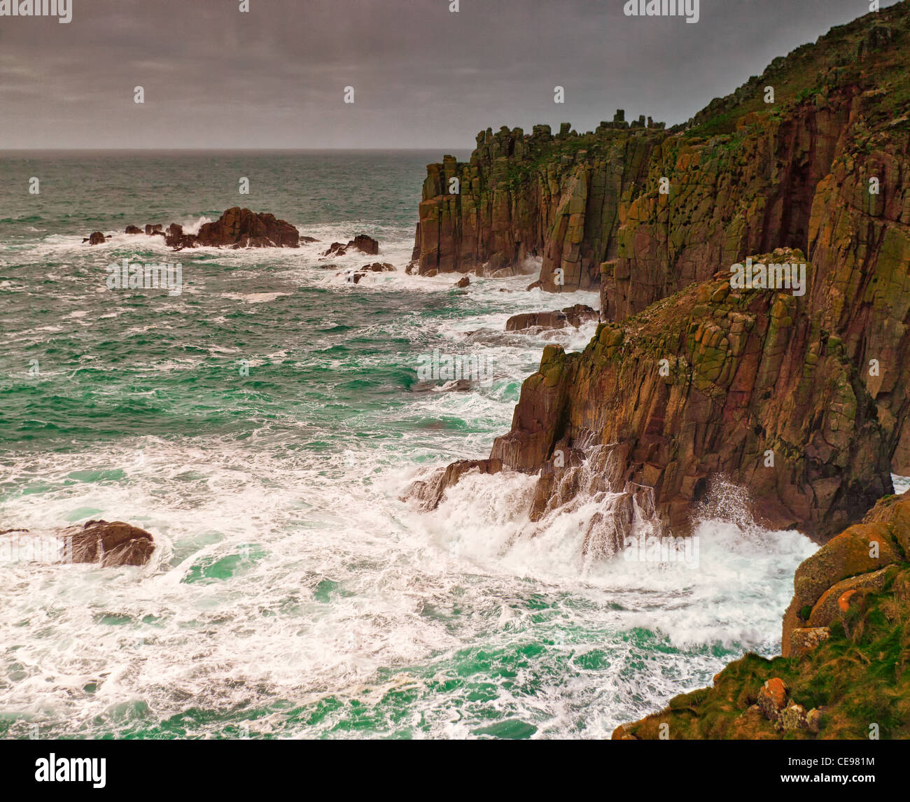 Rough seas and rocks hires stock photography and images Alamy