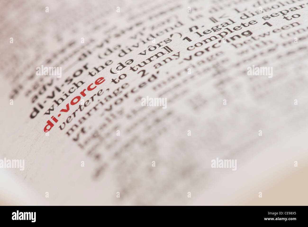Close-up of dictionary page with 'divorce' definition Stock Photo