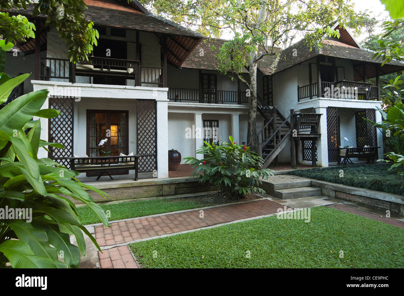 Elk208-1271 Thailand, Chiang Mai, Tamarind Village, hotel courtyard Stock Photo