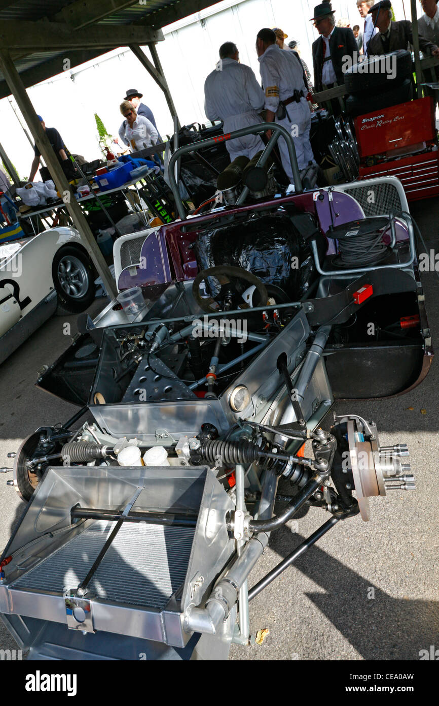 Stripped car hi-res stock photography and images - Alamy