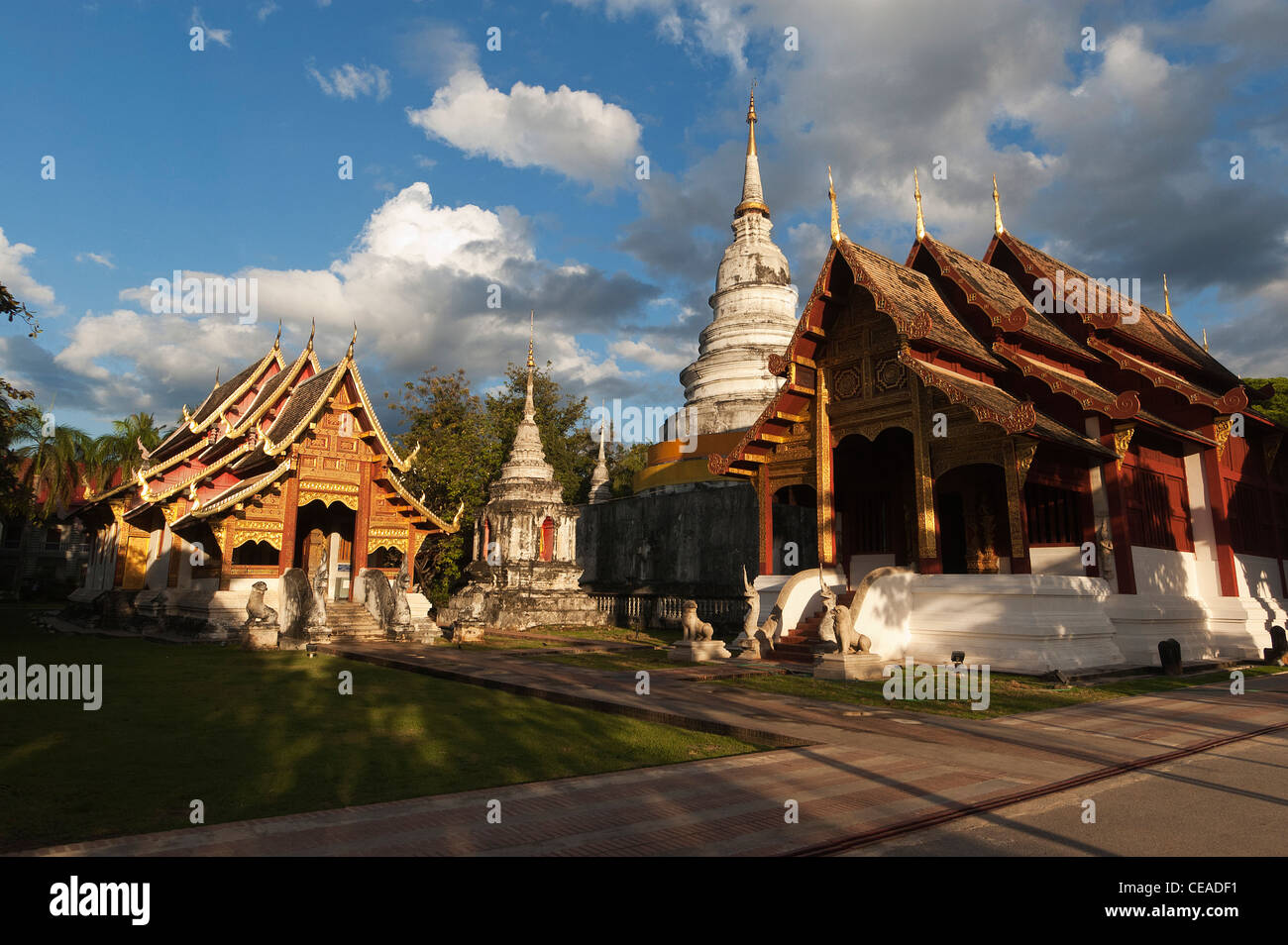 Elk208-1282 Thailand, Chiang Mai, Wat Phra Singh Stock Photo
