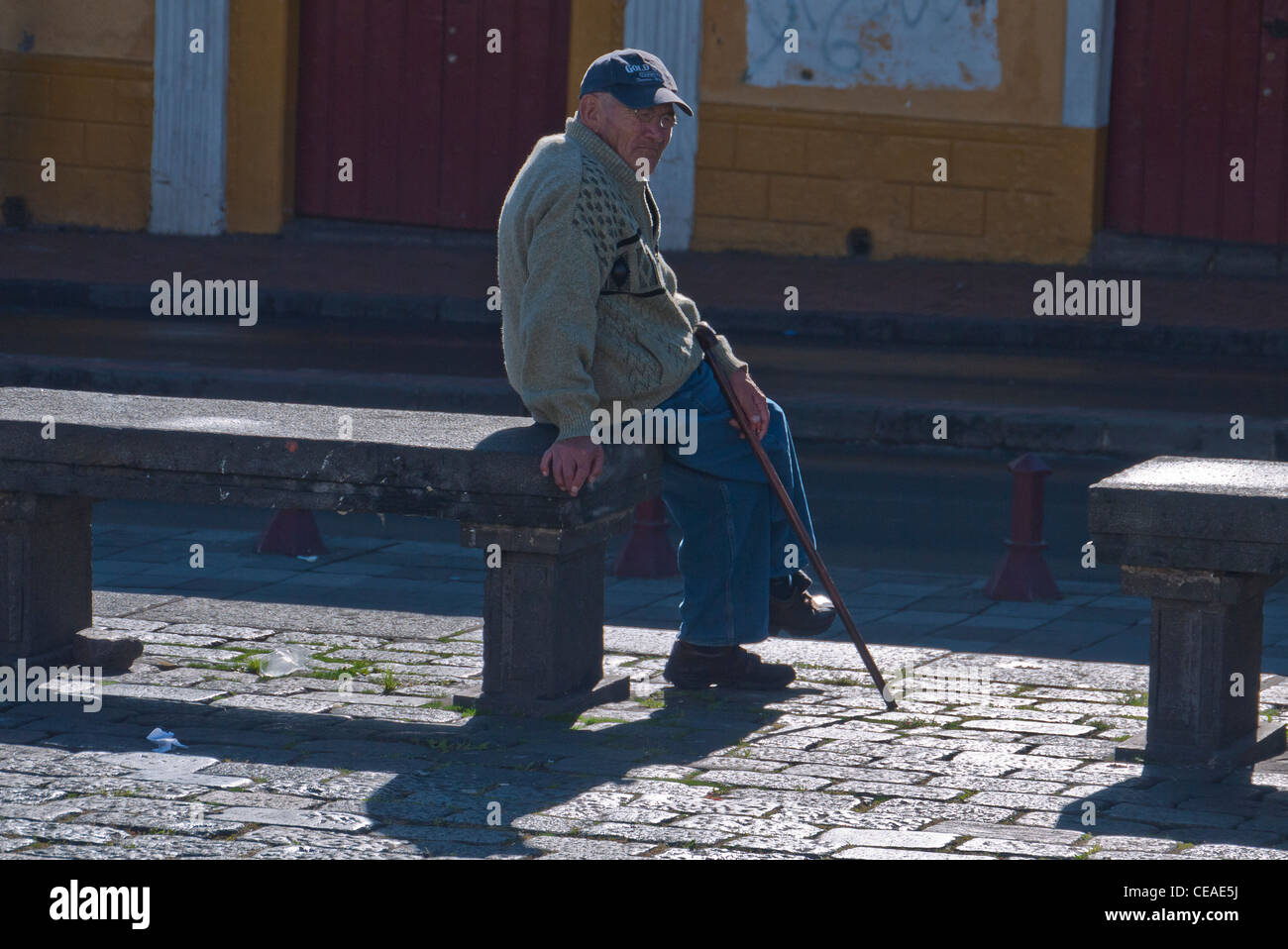 80 year old man hi-res stock photography and images - Alamy